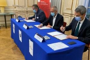 LEMTA – L’Université de Lorraine, le CNRS et Saint-Gobain créent le laboratoire commun Canopée pour une durée de cinq ans