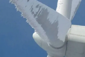 PlasmaSensor: innovative plasma technology to prevent and remove ice from wind turbine blades